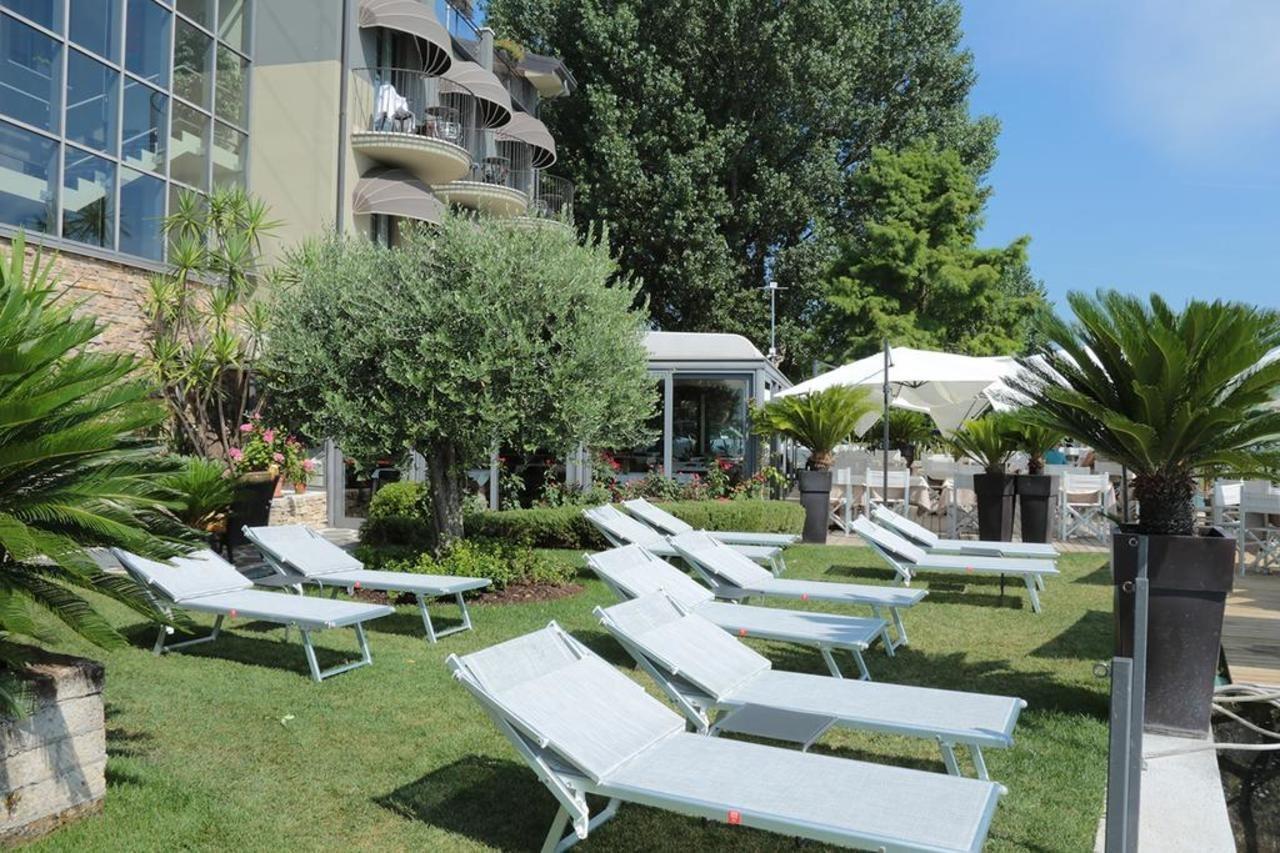 Hotel Aurora Sirmione Exterior photo